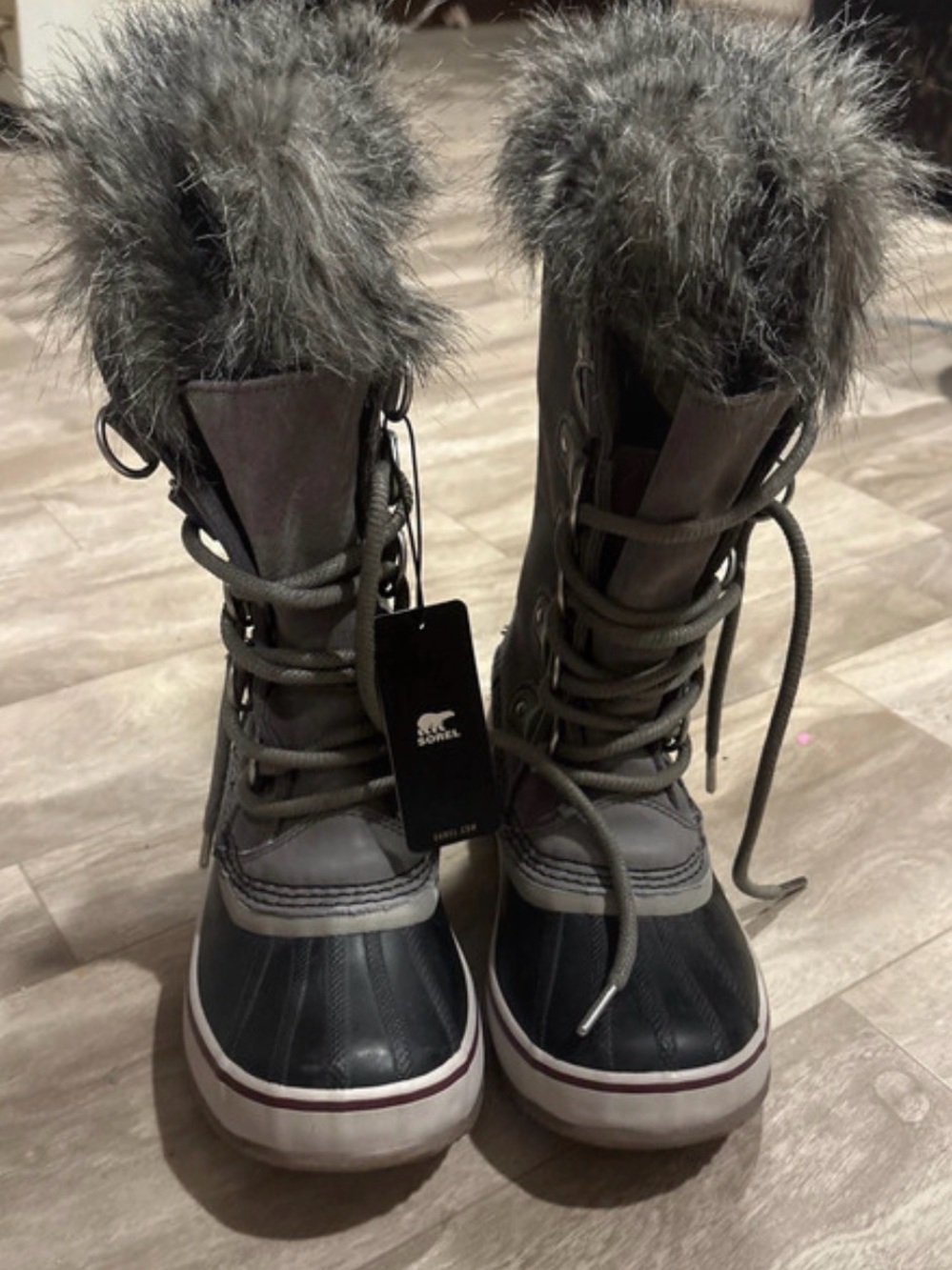 Sorel Women's Gray and Black Faux-Fur Lace-Up Winter Boots